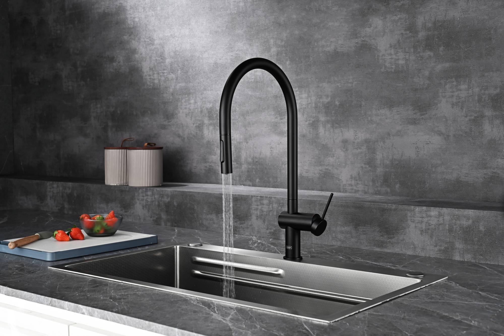 Смеситель для кухни AQUAme Cucina AQM9901MB с выдвижным изливом, черный матовый фото 13