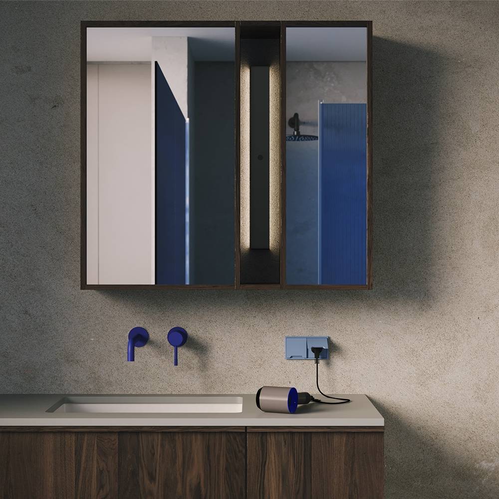 Лицевая панель для розетки с заземлением, шторками и крышкой Voltum S70 VLS000815 деним фото 6