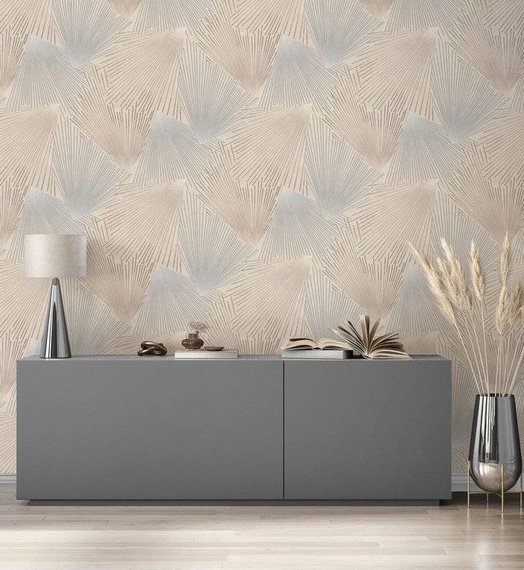 Euro Decor Salute