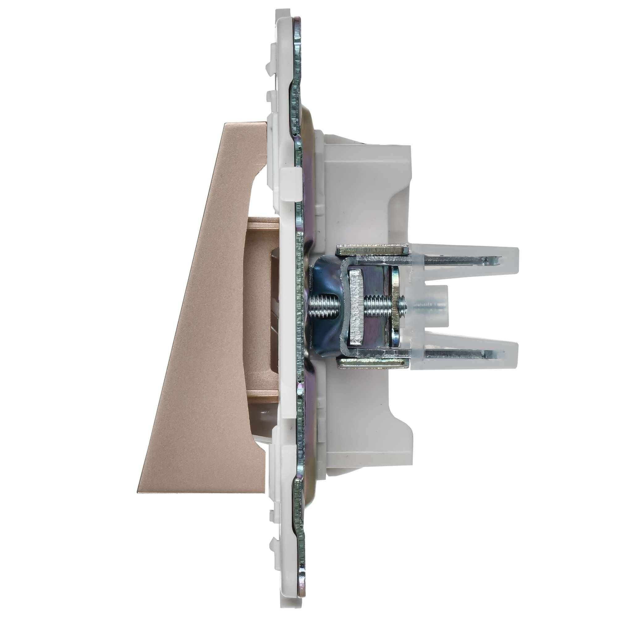 Вывод кабеля IEK Skandy SK-VK10-0-K98 песочный фото 5