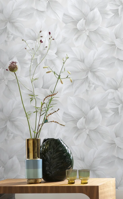 Wall Up Modern House