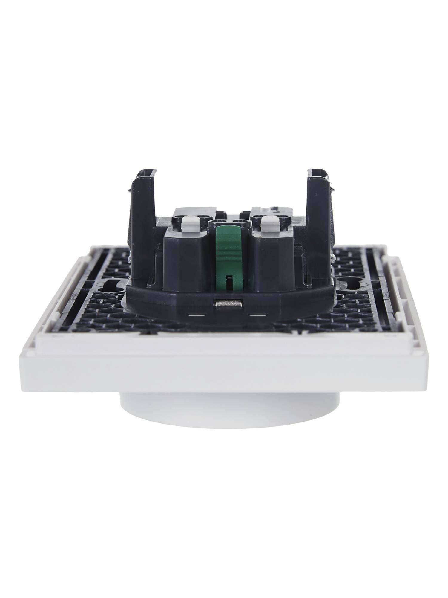 Розетка 2-местная с заземлением IEK Forte&Piano FP-R21-16-1-K01 белый фото 5