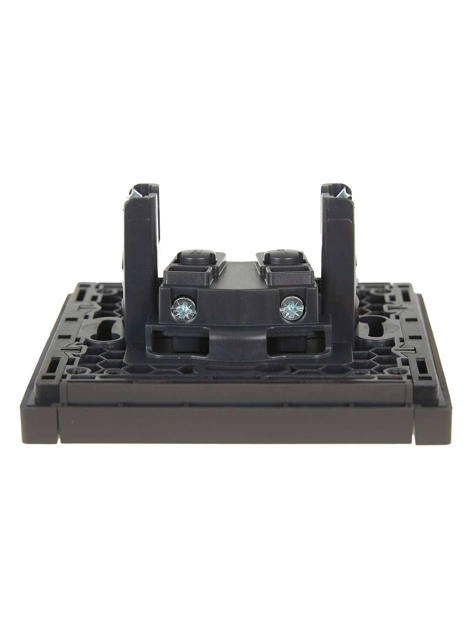 Розетка 1-местная с защитными шторками IEK Forte&Piano FP-R13-10-K03 серый фото 4