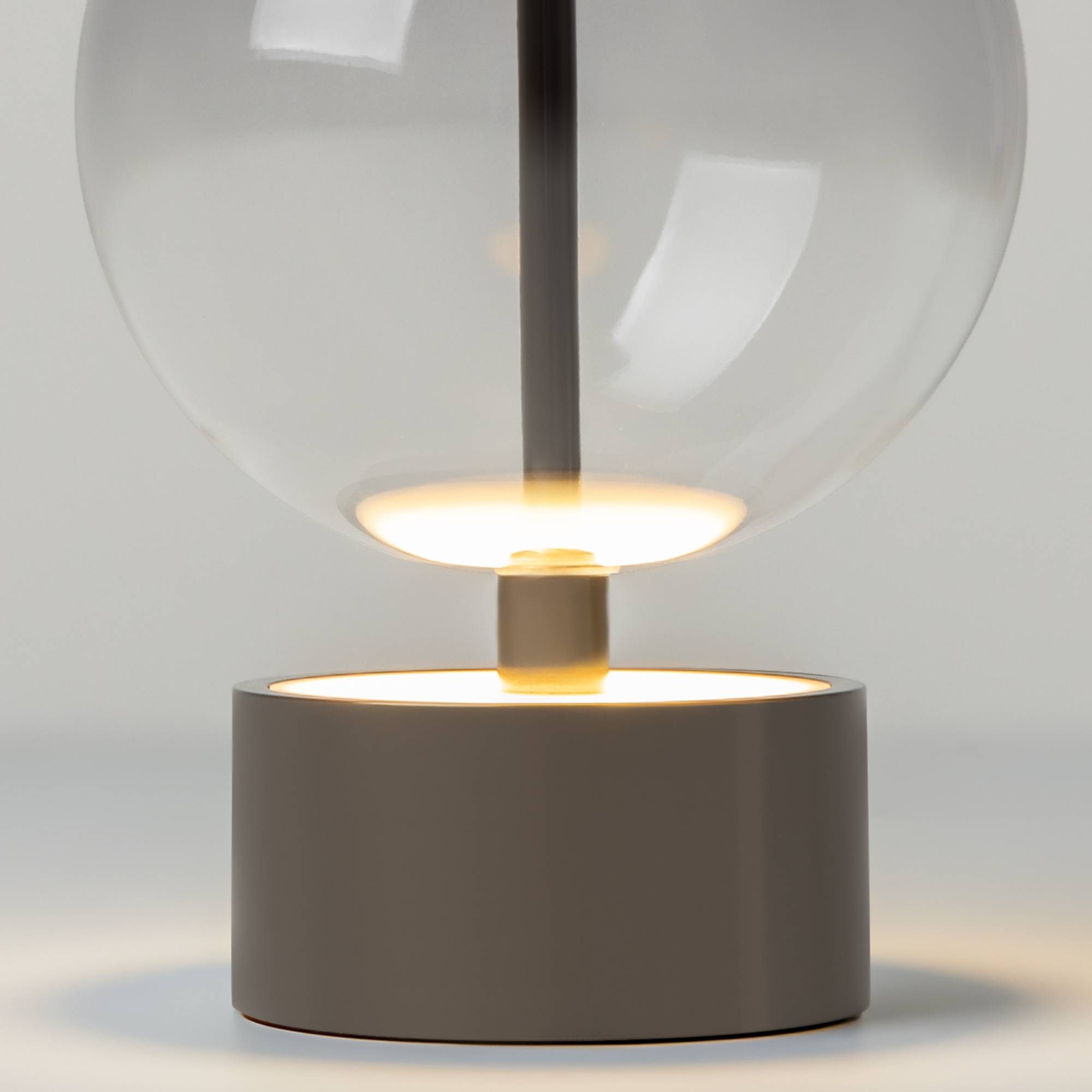 Настольная лампа светодиодная аккумуляторная Maytoni Double Moon MOD478RL-L3B3K фото 8