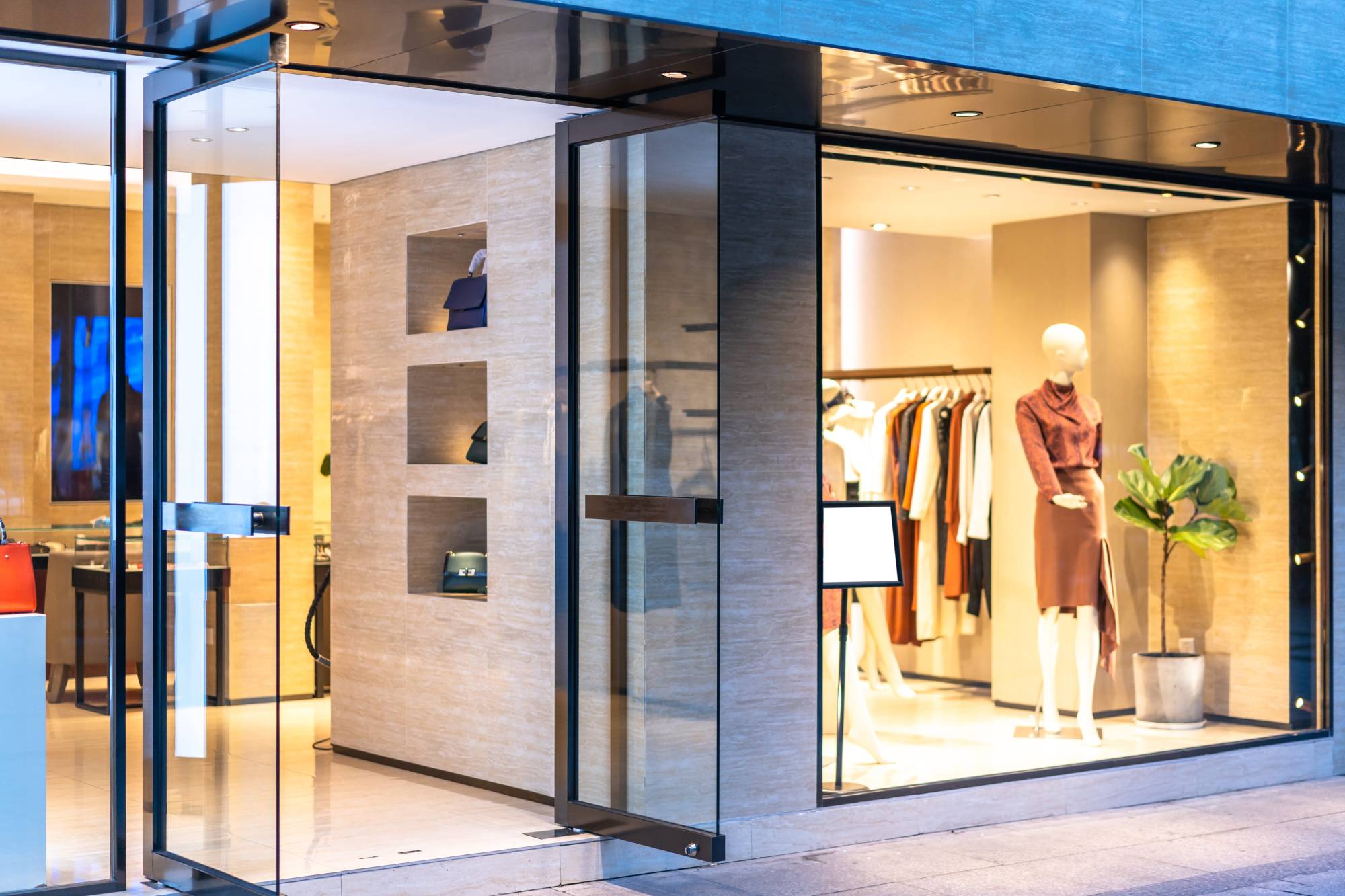 Встраиваемый точечный светильник IEK 4114 LUVB0-GX53-1-K22 фото 3