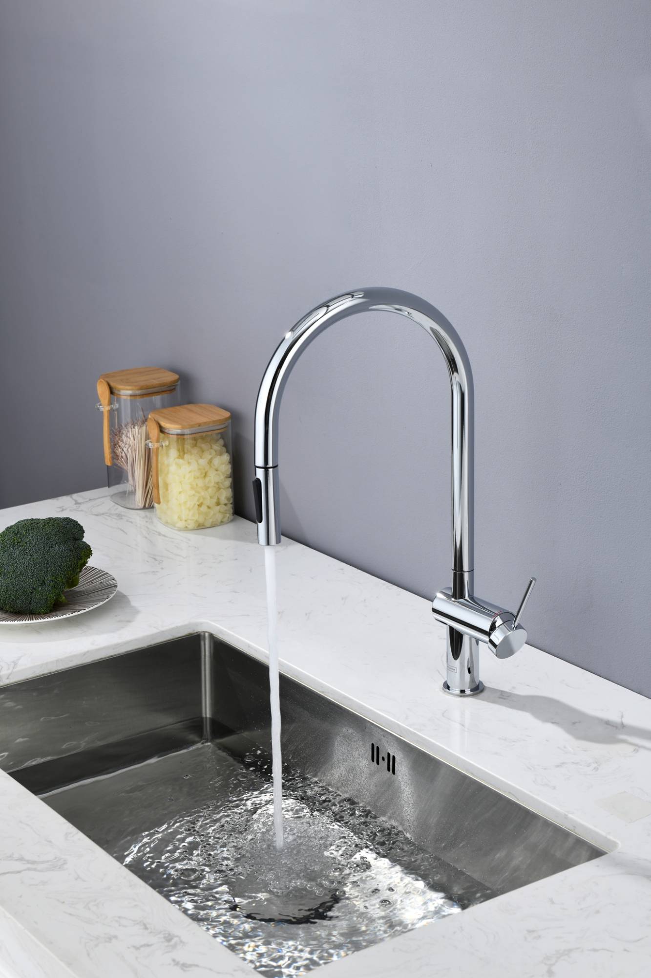 Смеситель для кухни AQUAme Cucina AQM9901CR с выдвижным изливом, хром фото 2