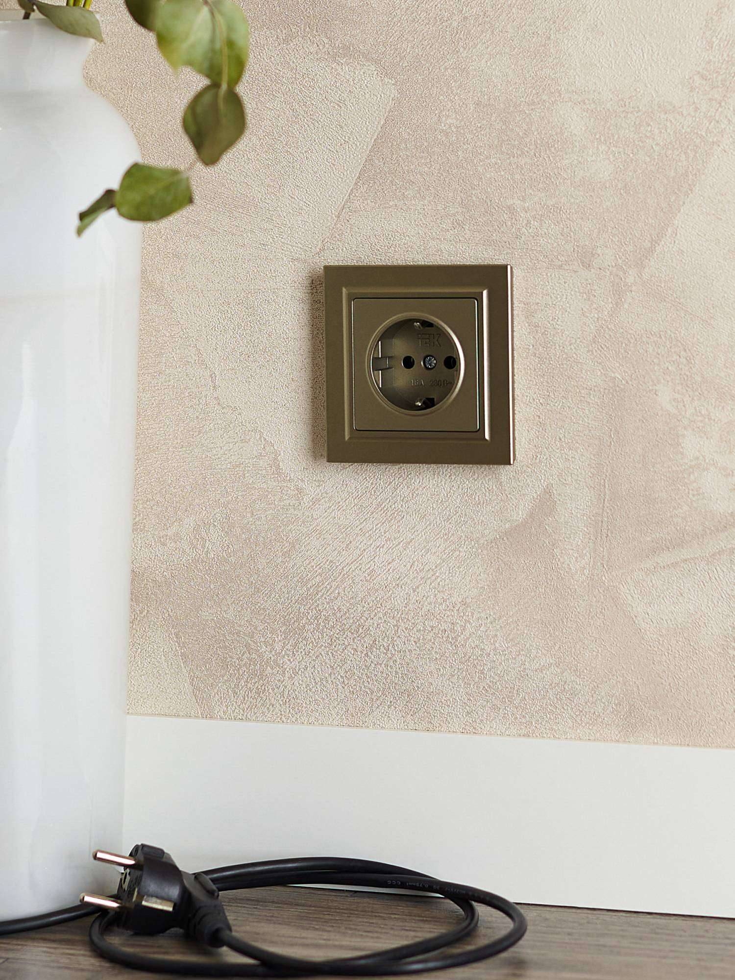 Рамка 1-постовая IEK Brite BR-M12-K37 шампань фото 6