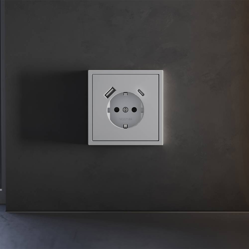 Лицевая панель для розетки с заземлением, шторками и USB Type A+C Voltum S70 VLS001016 серый фото 3