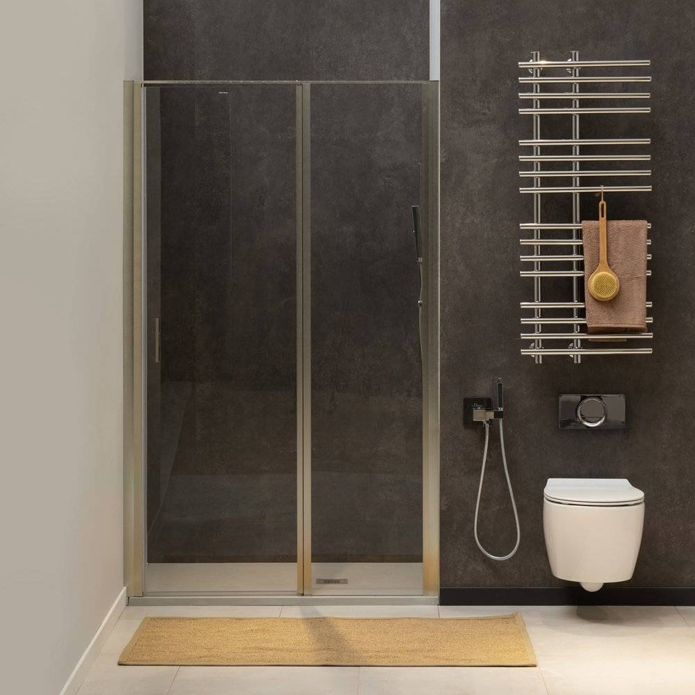 Ресейлік алтын душ бейне Ресейлік алтын душ бейне