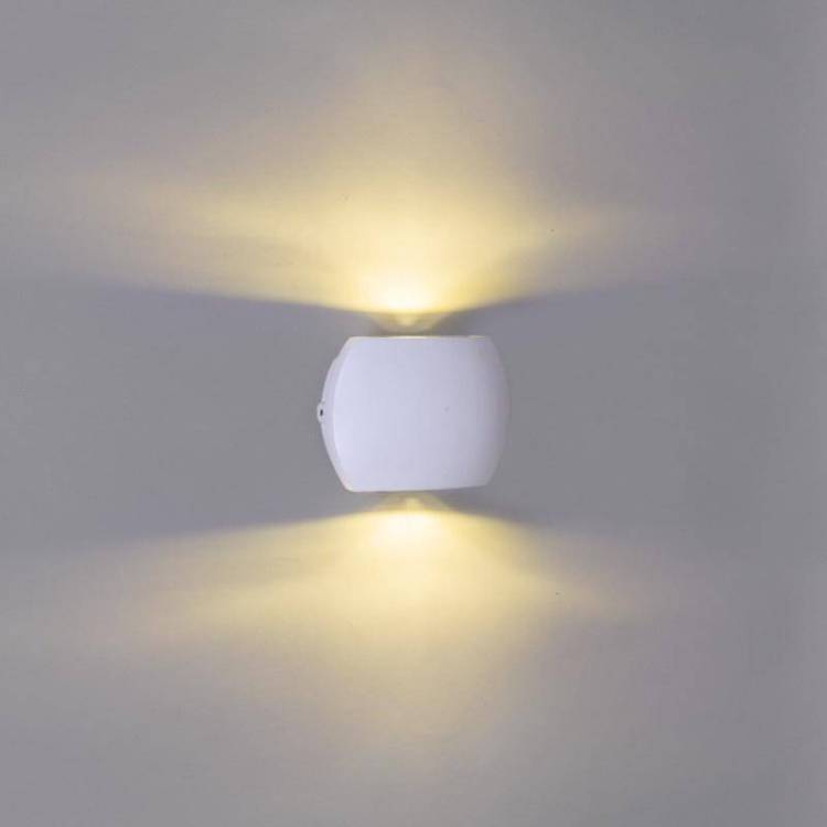 Уличный светильник Reluce 86008-9.2-002TLB LED2*3W WT