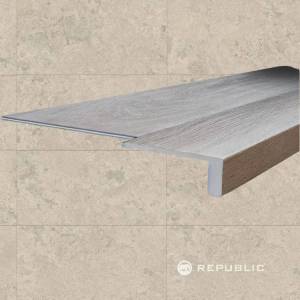 Ступень из кварц-винила Republic Floor Max Grizzly STRENACG002 Bankster 2390x114