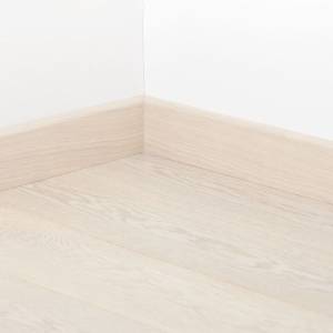 Плинтус шпонированный Tarkett АРТ P/Skirting P (АПТ П/Скиртинг П) Белая Жемчужина 2400x80x20