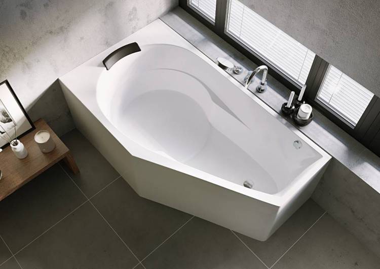 Акриловая ванна Riho Bathtubs B009012005 Yukon левый - plug & play