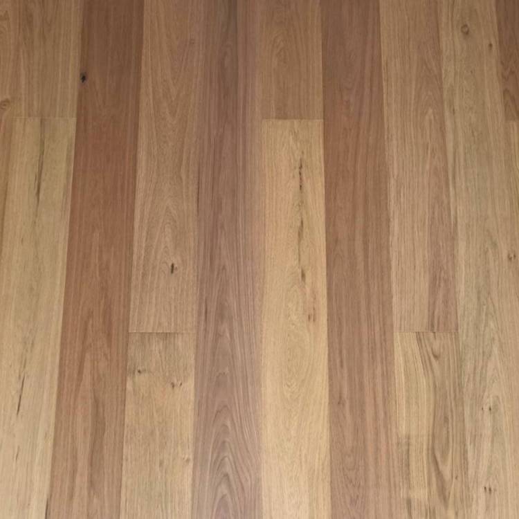 Инженерная доска Wood Bee Дуб Натур Браш 650-1900x190x14