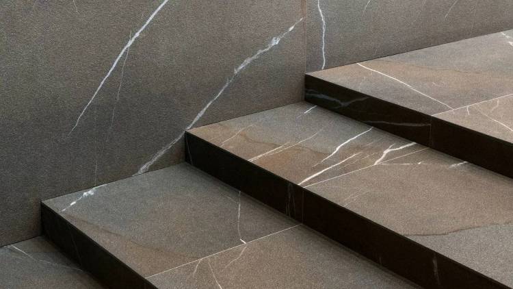 Laminam In Side