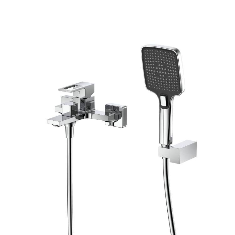 Смеситель для ванны с душем DQ Dortmund DA1713201 короткий излив, хром