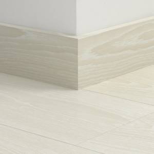Плинтус Quick-Step QSPSKR05798 Дуб морозный 2400x77x14