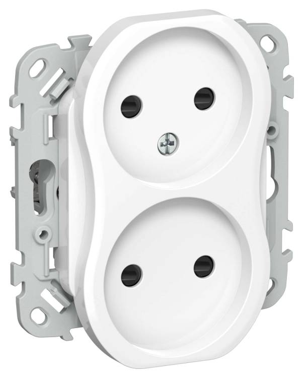 Розетка 2-местная с защитными шторками IEK Flite FI-R23-10-K01 белый