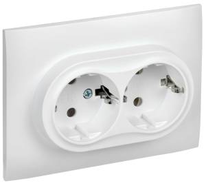Розетка 2-местная с заземлением IEK Skandy SK-R21-16-K01-F арктический белый