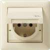 Розетка Gira Standard 55 Schuko с/з с крышкой 16A 250V безвинтовой зажим кремовый глянцевый 115701