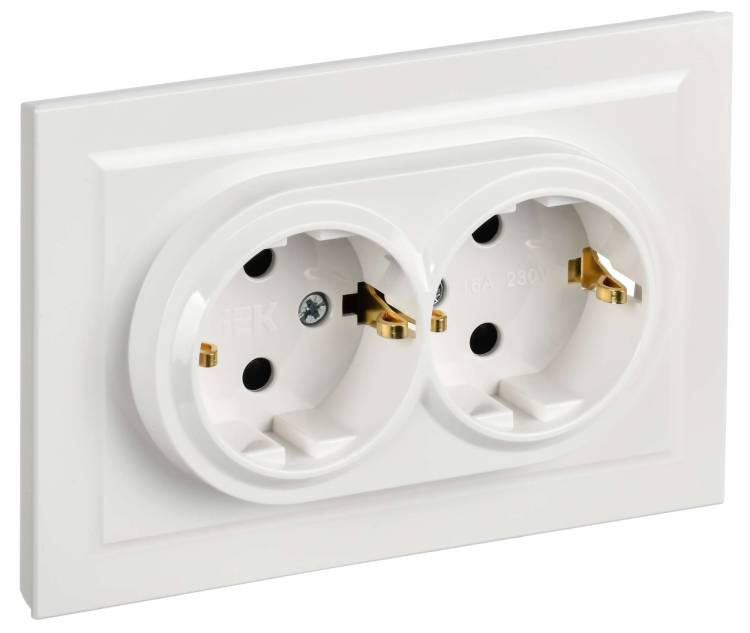 Розетка 2-местная с заземлением и шторками IEK Brite BR-R24-16-K01-F-PRO белый