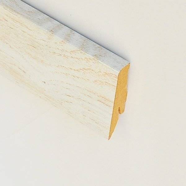 Плинтус Falquon (Фалькон) Aragon Oak D4181 2400х58х19