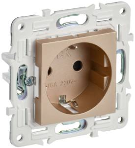 Розетка 1-местная с заземлением и шторками IEK Skandy SK-R14-16-1-K98 песочный