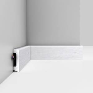 Плинтус DECOMASTER D234-70 240x1.6x5.8