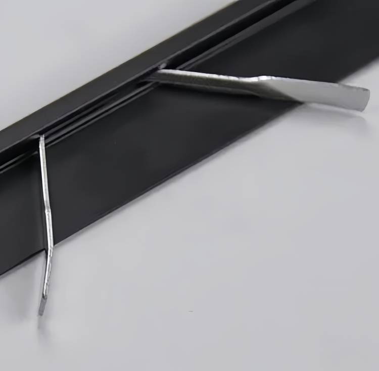 Крепление для микроплинтуса TeckWood 75x4 (5 шт.)