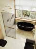 Душевая перегородка MaybahGlass MGD-728-3у 79x195, стекло бронза матовая 8 мм, профиль золото фото 3