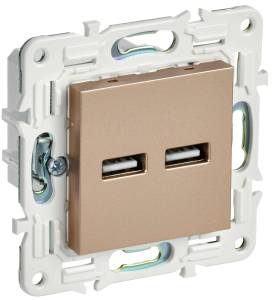 Розетка USB type A+A IEK Skandy SK-U21-D31-K98 песочный