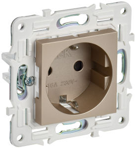 Розетка 1-местная с заземлением и шторками IEK Skandy SK-R14-16-1-K37 шампань