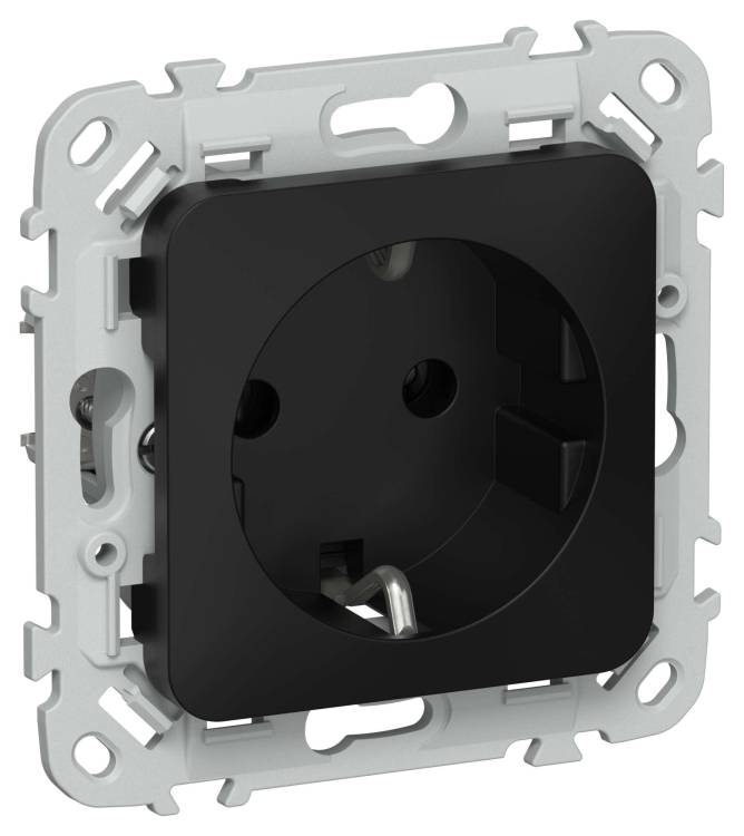 Розетка 1-местная с заземлением IEK Flite FI-R11-16-1-K02 черный