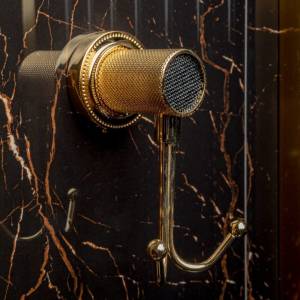Крючок двойной Boheme Royal Cristal 10926-G-B Black Gold