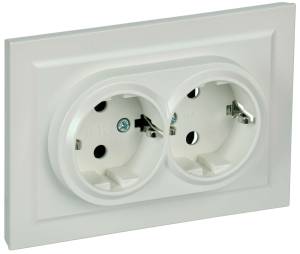 Розетка 2-местная с заземлением и шторками IEK Brite BR-R24-16-K36-F жемчуг