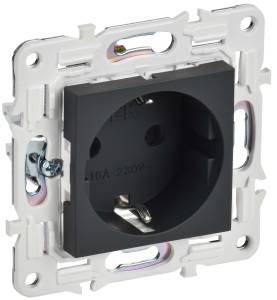 Розетка 1-местная с заземлением и шторками IEK Skandy SK-R14-16-K53 графит