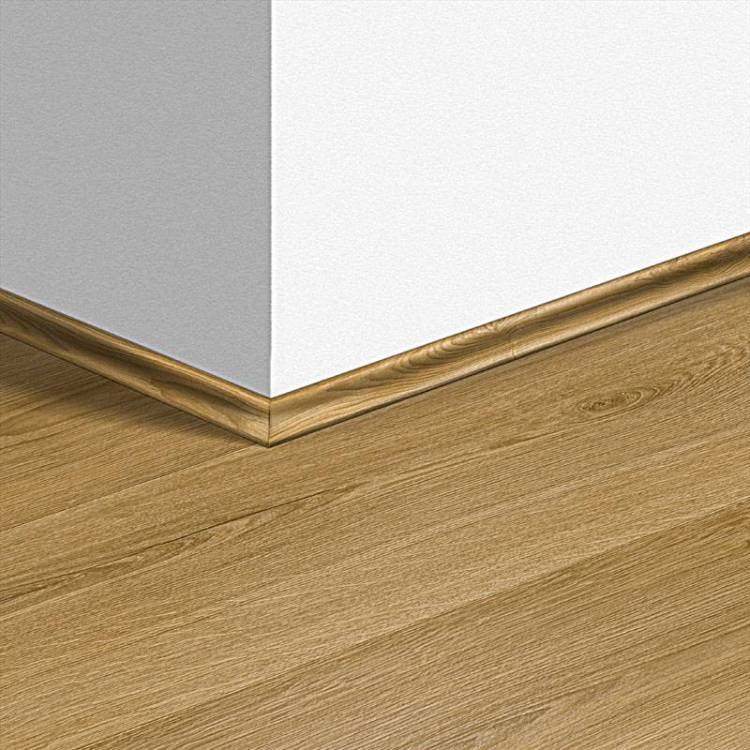 Плинтус Quick-Step QSVSCOT40238 17x17x2400