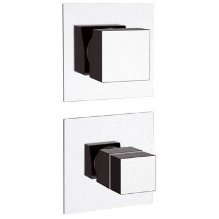 Смеситель для ванны Remer Qubika QT95C
