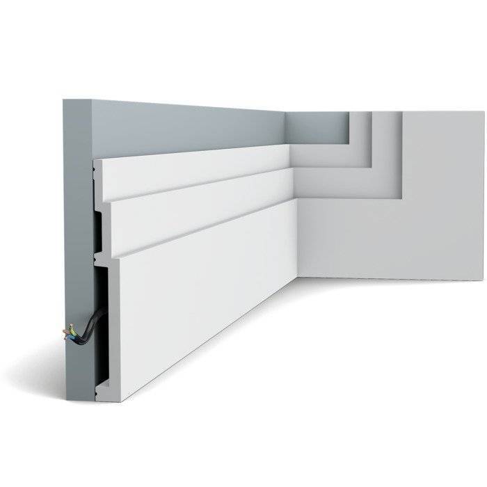 Плинтус Orac Decor Modern SX181 200x2.2x20