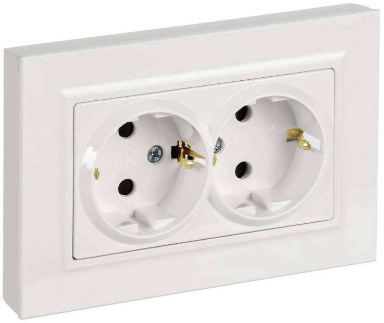 Розетка 2-местная с заземлением и шторками IEK Brite BR-R28-16-K01-F-PRO белый
