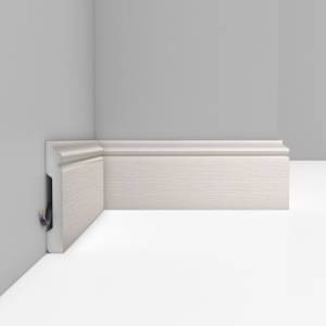 Плинтус DECOMASTER D005-1070 240x1.3x7.9