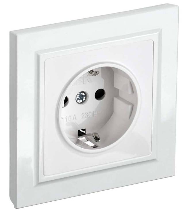 Розетка 1-местная с заземлением и шторками IEK Brite BR-R14-16-K01-F белый