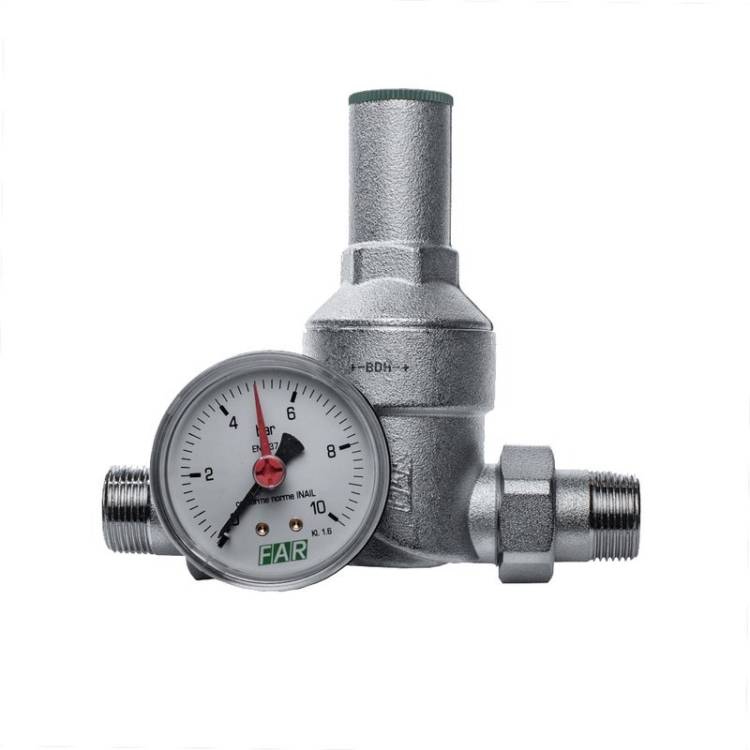Редуктор давления FAR FA 2815 12 1/2" НР-НР, с манометром