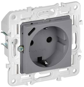 Розетка 1-местная с заземлением, шторками и USB Type С IEK Skandy SK-R14-16-U14-018-K03 серый