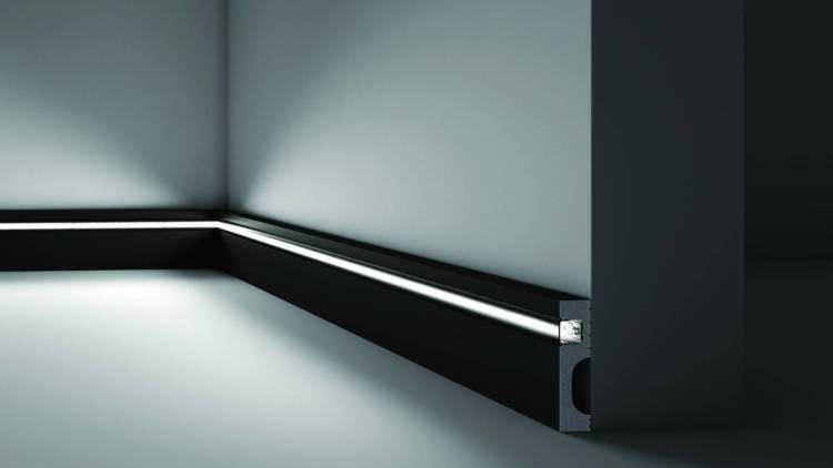Плинтус NMC Wallstyl IL11 BL 200x2x8