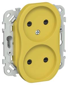 Розетка 2-местная с защитными шторками IEK Flite FI-R23-10-K44 желтый карри