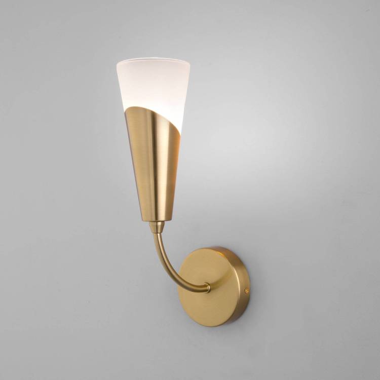 Настенный светильник Eurosvet Rhyton 60167/1 латунь