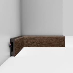 Плинтус DECOMASTER D234-81 240x1.6x5.8