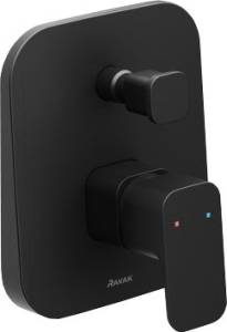 Смеситель для ванны с душем Ravak 10° Free X070158 черный матовый