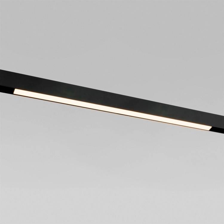 Трековый линейный светодиодный светильник Elektrostandard Slim Magnetic L02 85034/01 30W 3000K черный